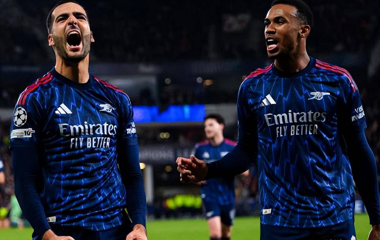英超第11轮赛程分析：热刺对阵曼联，枪手迎战桑德兰，蓝军迎战狼队